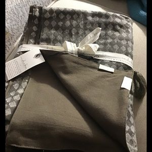 Indaba Trading two sided Print Throw